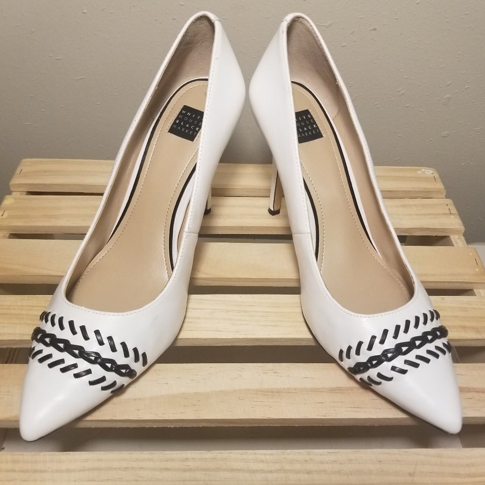 White House Black Market Olivia Pumps Size 9